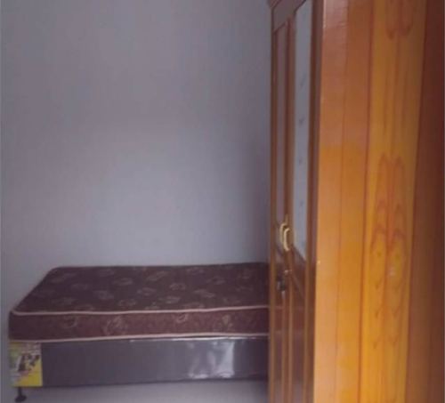 Kost Cewek & Cowok : (Harapan Raya)