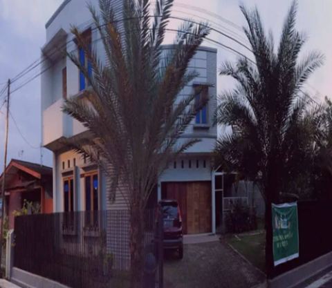 Kost Cewek & Cowok : (Simpang Tiga)
